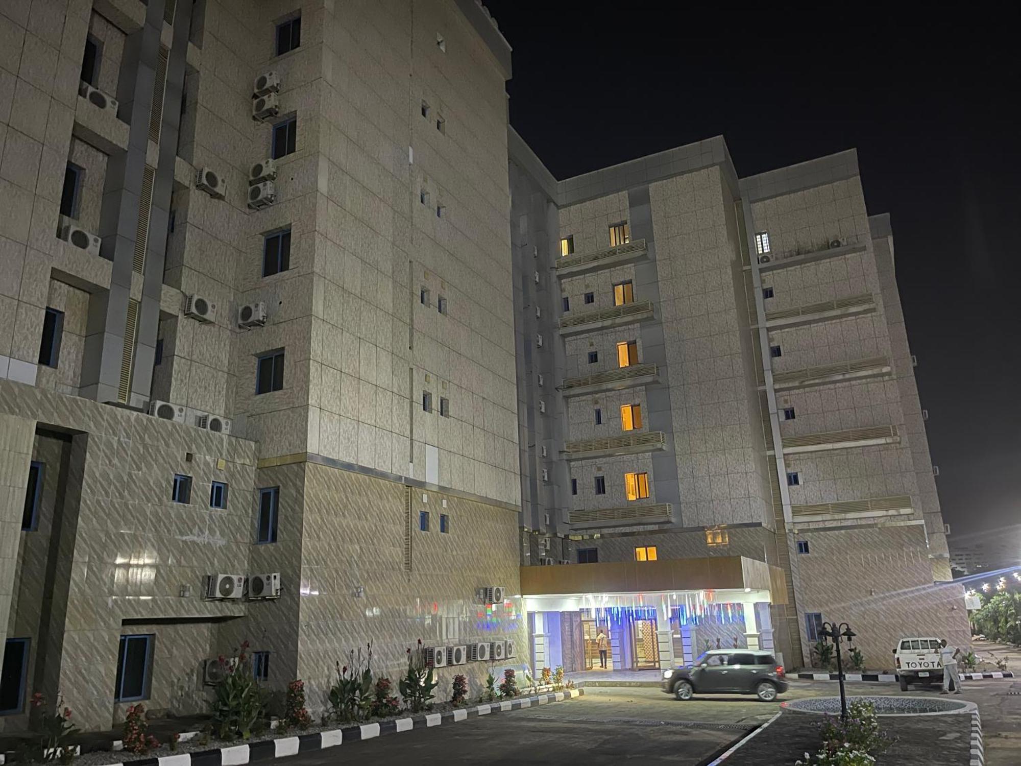 Aa Hotel And Suites Abuja Ngoại thất bức ảnh