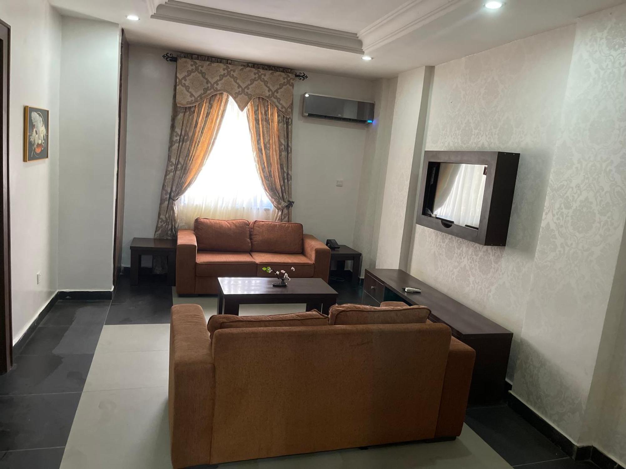 Aa Hotel And Suites Abuja Ngoại thất bức ảnh