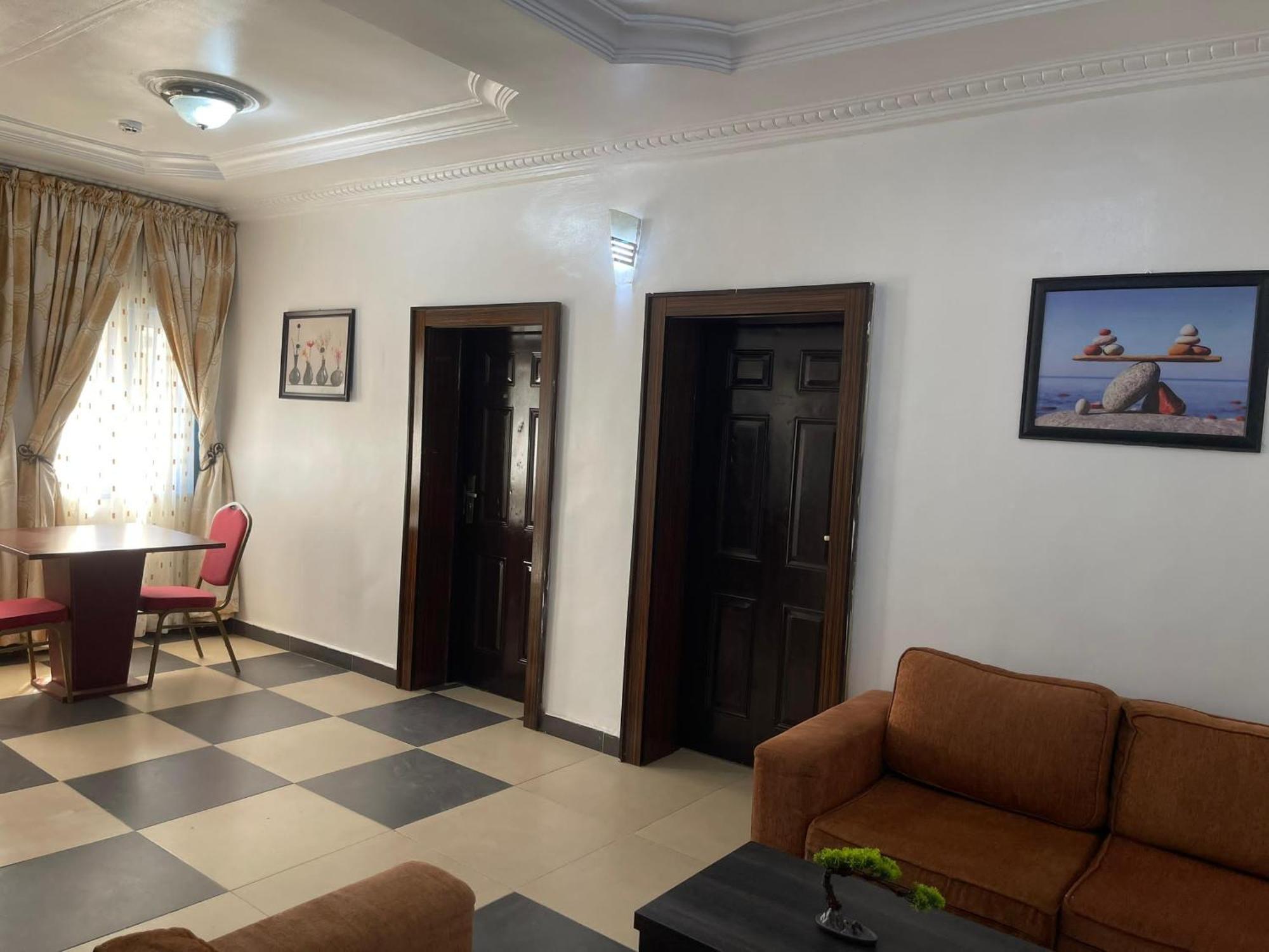Aa Hotel And Suites Abuja Ngoại thất bức ảnh